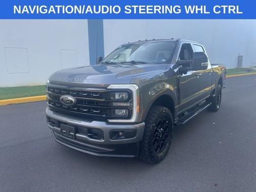 2023 Ford F-350 LARIAT SUPER DUTY