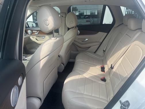 2020 Mercedes-Benz GLC 300 BASE 4MATIC