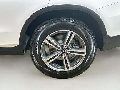 2020 Mercedes-Benz GLC 300 BASE 4MATIC