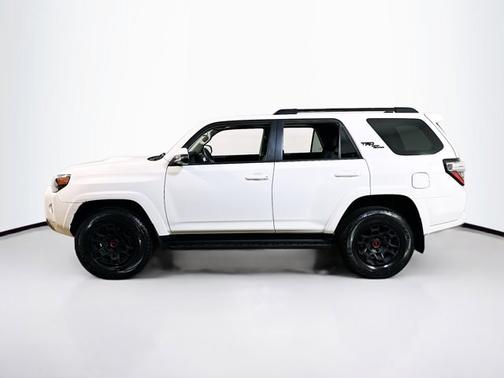 2022 Toyota 4Runner TRD OFF ROAD PREMIUM