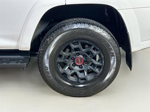 2022 Toyota 4Runner TRD OFF ROAD PREMIUM