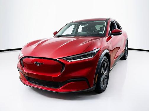 2022 Ford Mustang Mach-E SELECT
