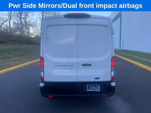 2023 Ford Transit-250 BASE