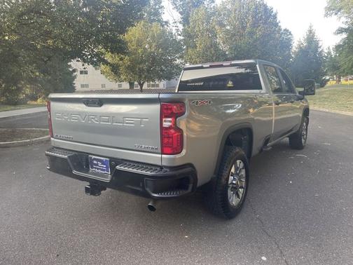 2024 Chevrolet Silverado 2500 CUSTOM