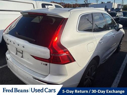 2021 Volvo XC60 T5 INSCRIPTION