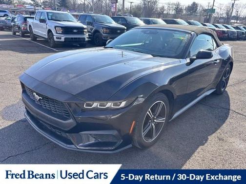 2024 Ford Mustang ECOBOOST PREMIUM