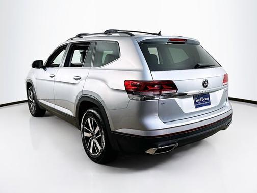 2023 Volkswagen Atlas 2.0T SE