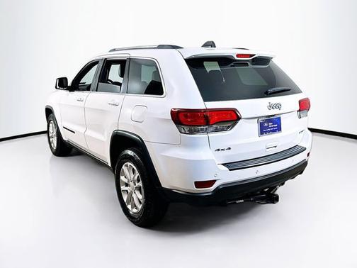 2021 Jeep Grand Cherokee LAREDO