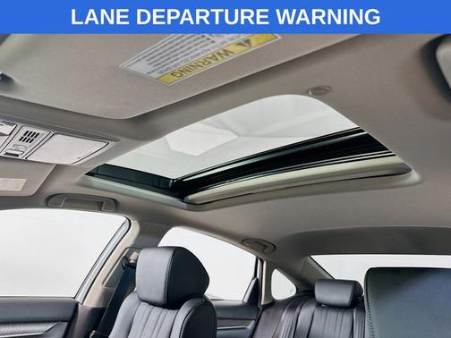 2020 Honda Accord TOURING 2.0T