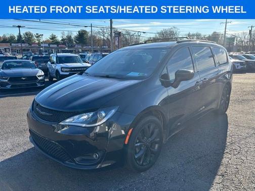 2020 Chrysler Pacifica TOURING