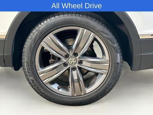 Pure White 2020 Volkswagen Tiguan 2.0T SEL