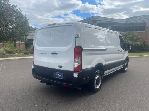 2022 Ford Transit-350 BASE