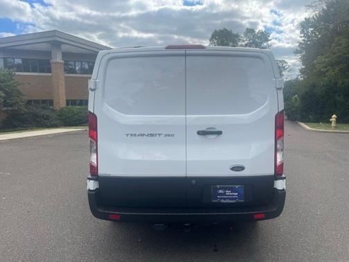 2022 Ford Transit-350 BASE