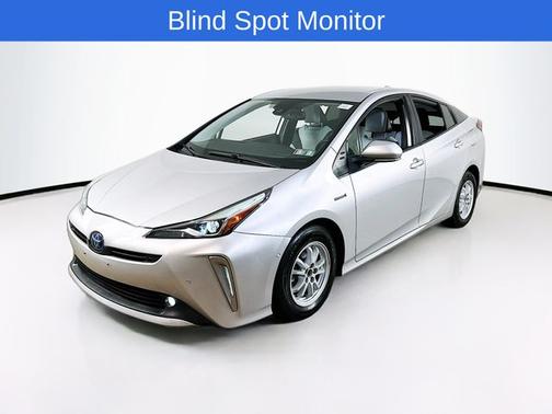 Silver 2021 Toyota Prius XLE