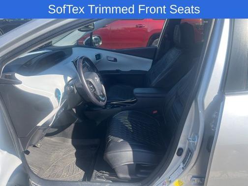 Silver 2021 Toyota Prius XLE