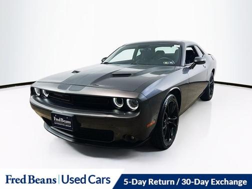 2016 Dodge Challenger SXT