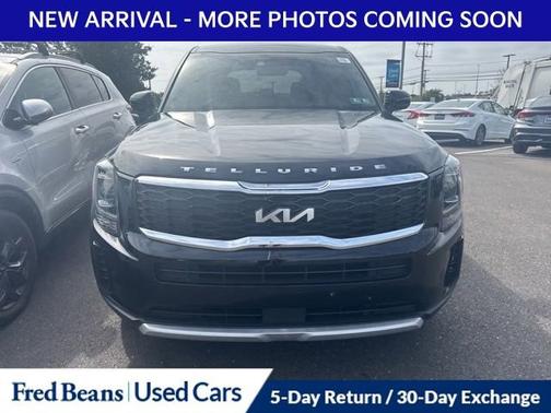2022 Kia Telluride LX