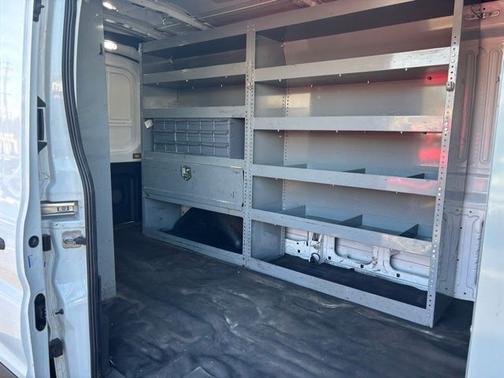 2019 Ford Transit-250 148 WB MEDIUM ROOF CARGO