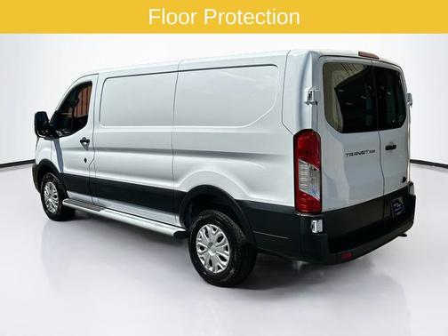OXFORD WHITE 2025 Ford Transit-250 BASE
