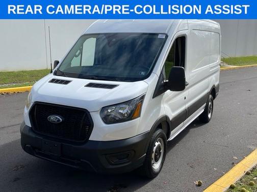 2023 Ford Transit-250 BASE