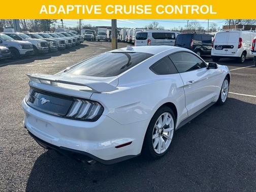 2023 Ford Mustang ECOBOOST PREMIUM