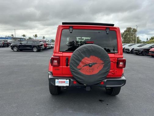 2021 Jeep Wrangler Unlimited Sahara