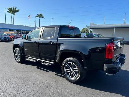 Black 2021 Chevrolet Colorado LT