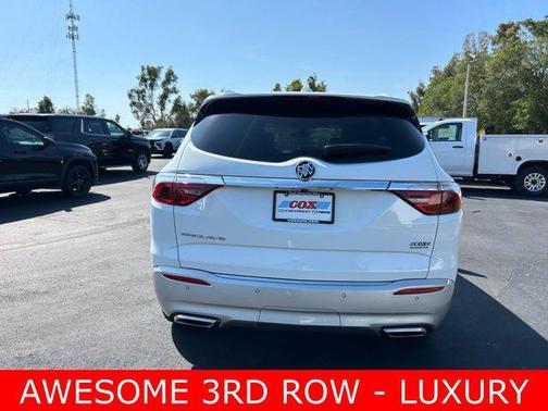 2023 Buick Enclave Essence FWD