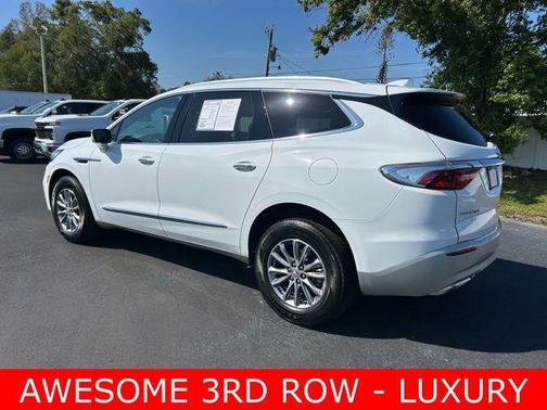 2023 Buick Enclave Essence FWD