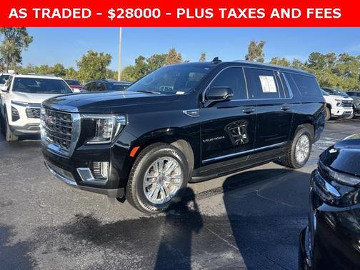 2022 GMC Yukon XL SLT