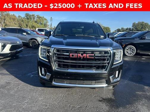 2022 GMC Yukon XL SLT