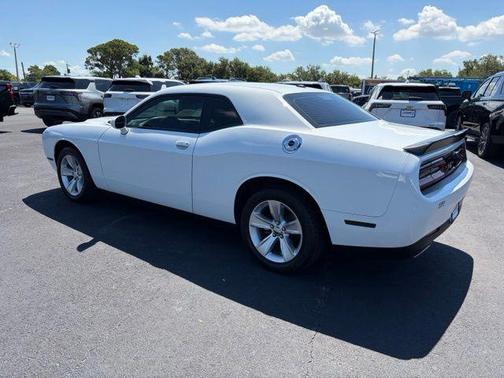 White Knuckle Clearcoat 2023 Dodge Challenger SXT