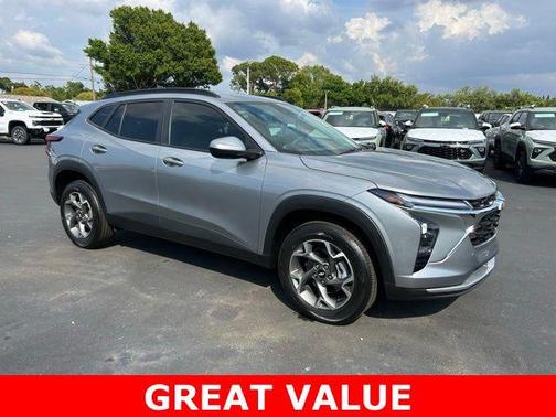 Sterling Gray Metallic 2025 Chevrolet Trax LT