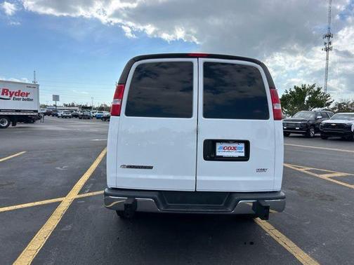 2020 Chevrolet Express 2500 RWD 2500 Regular Wheelbase WT