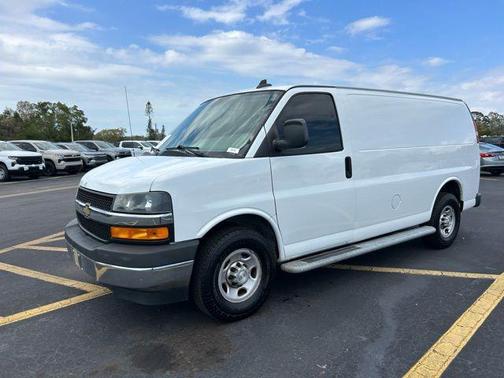 2020 Chevrolet Express 2500 RWD 2500 Regular Wheelbase WT