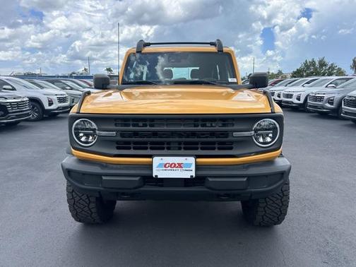 2022 Ford Bronco Base