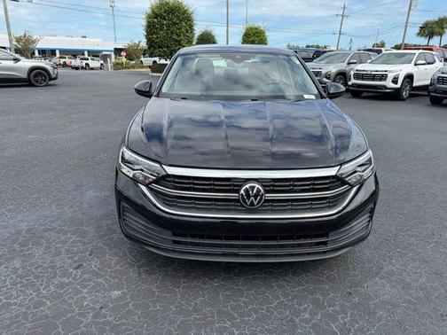 Deep Black Pearl 2024 Volkswagen Jetta 1.5T S