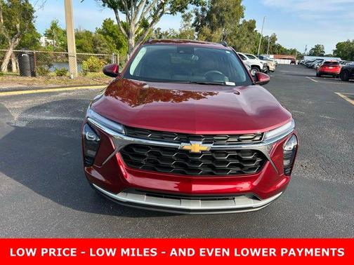 2025 Chevrolet Trax LT