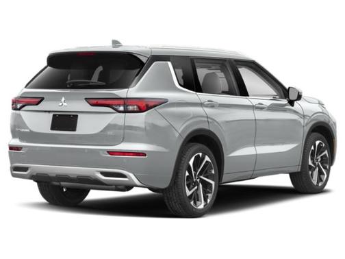 Alloy Silver Metallic 2022 Mitsubishi Outlander SEL 2.5 2WD