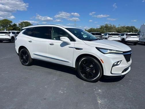 White Frost Tricoat 2023 Buick Enclave Essence FWD