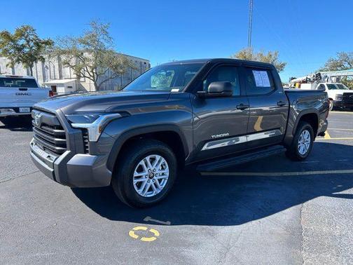 2025 Toyota Tundra SR5