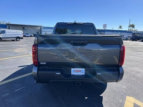 2025 Toyota Tundra SR5