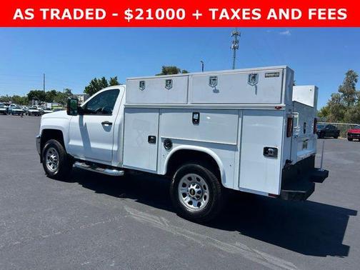Summit White 2018 Chevrolet Silverado 2500 WT