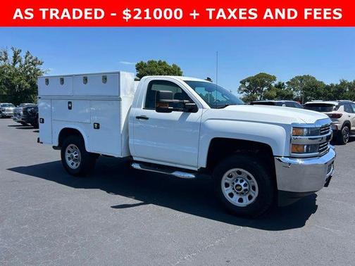 Summit White 2018 Chevrolet Silverado 2500 WT