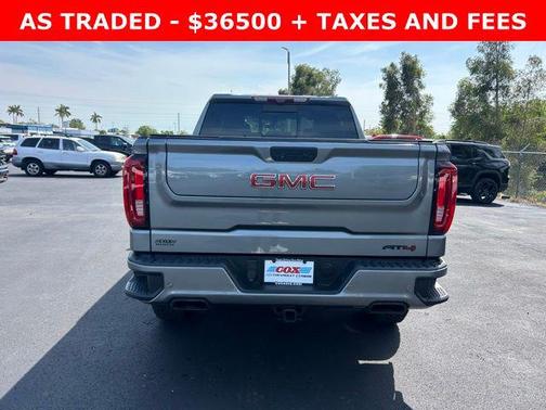 2021 GMC Sierra 1500 AT4