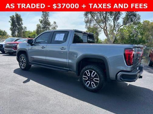 2021 GMC Sierra 1500 AT4
