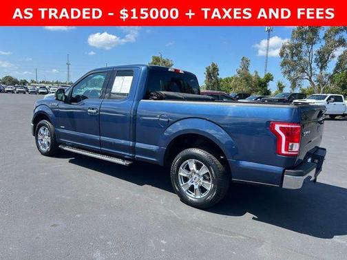 Blue 2016 Ford F-150 XLT