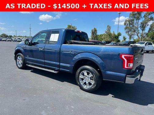 Blue 2016 Ford F-150 XLT