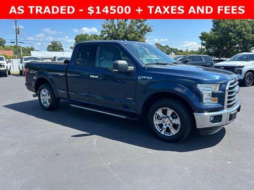 Blue 2016 Ford F-150 XLT