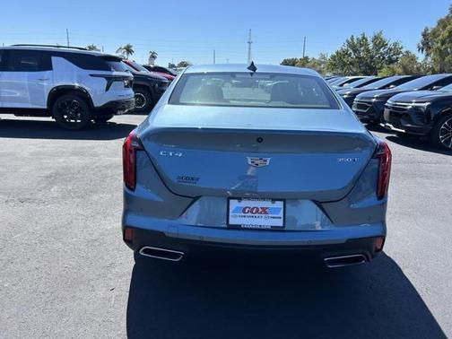 2023 Cadillac CT4 Luxury